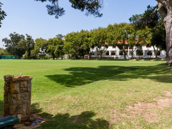 122 Rustenburg Girls AS 2014