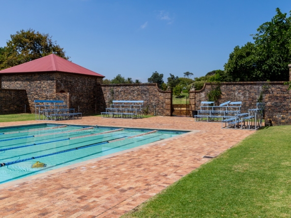 133 Rustenburg Girls AS 2014