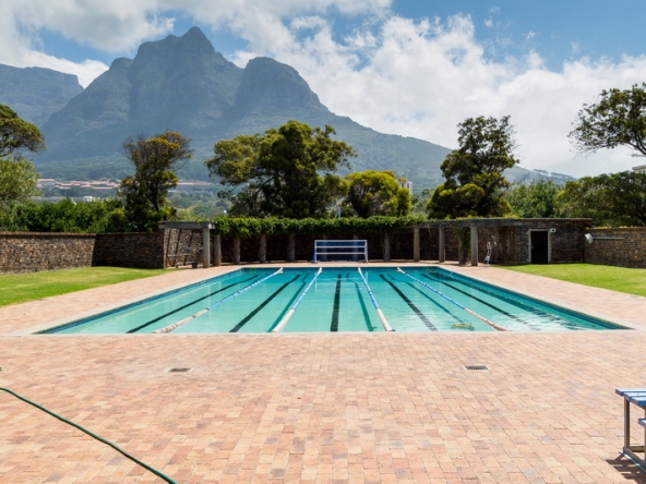 139 Rustenburg Girls AS 2014