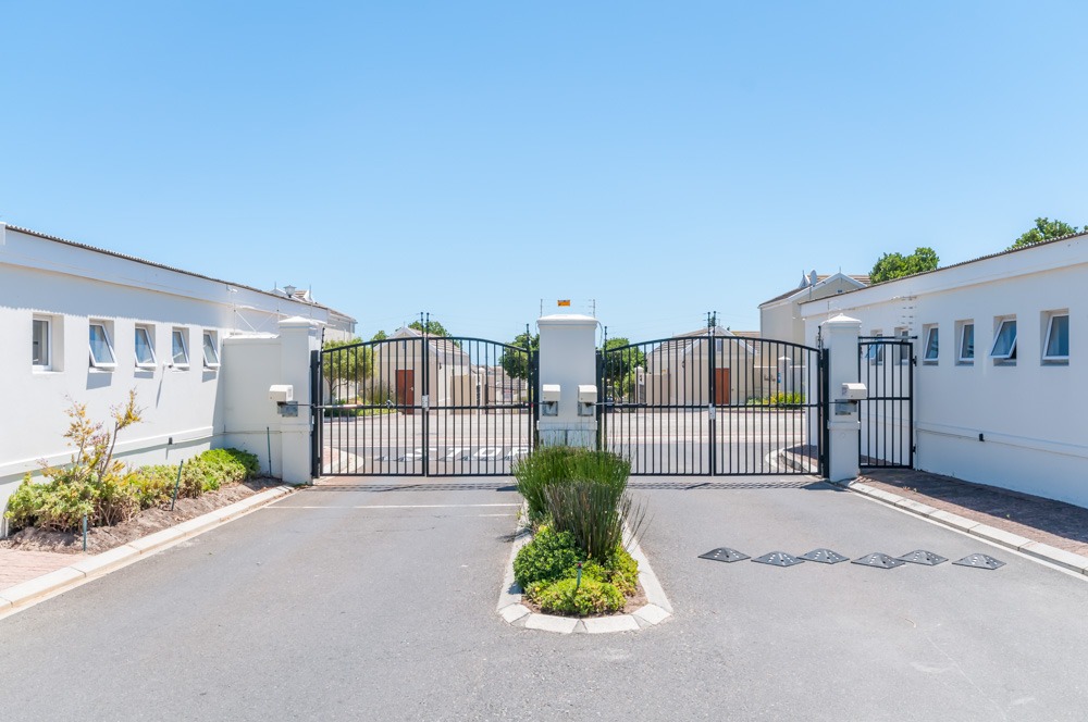 Grove Estate