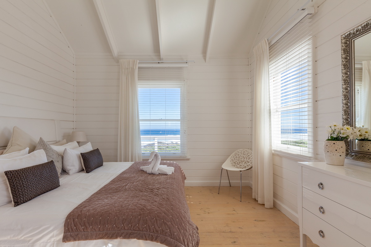 Pearl Bay
