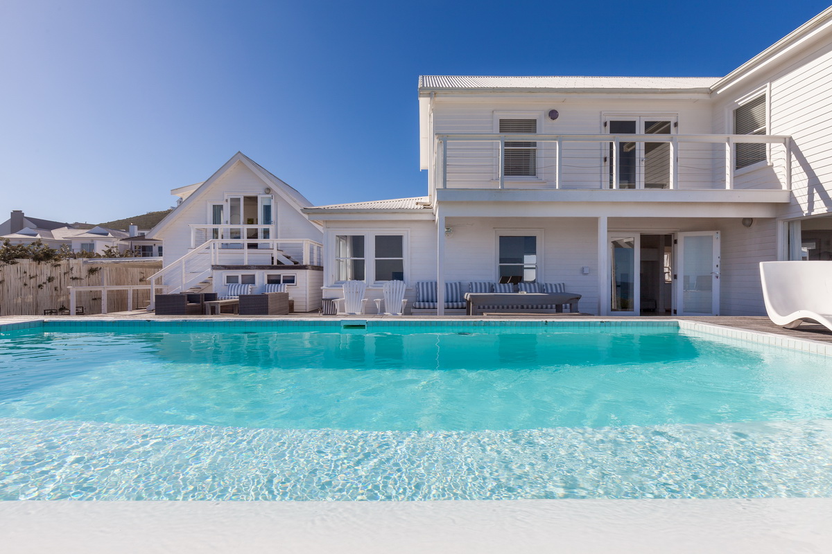 Pearl Bay