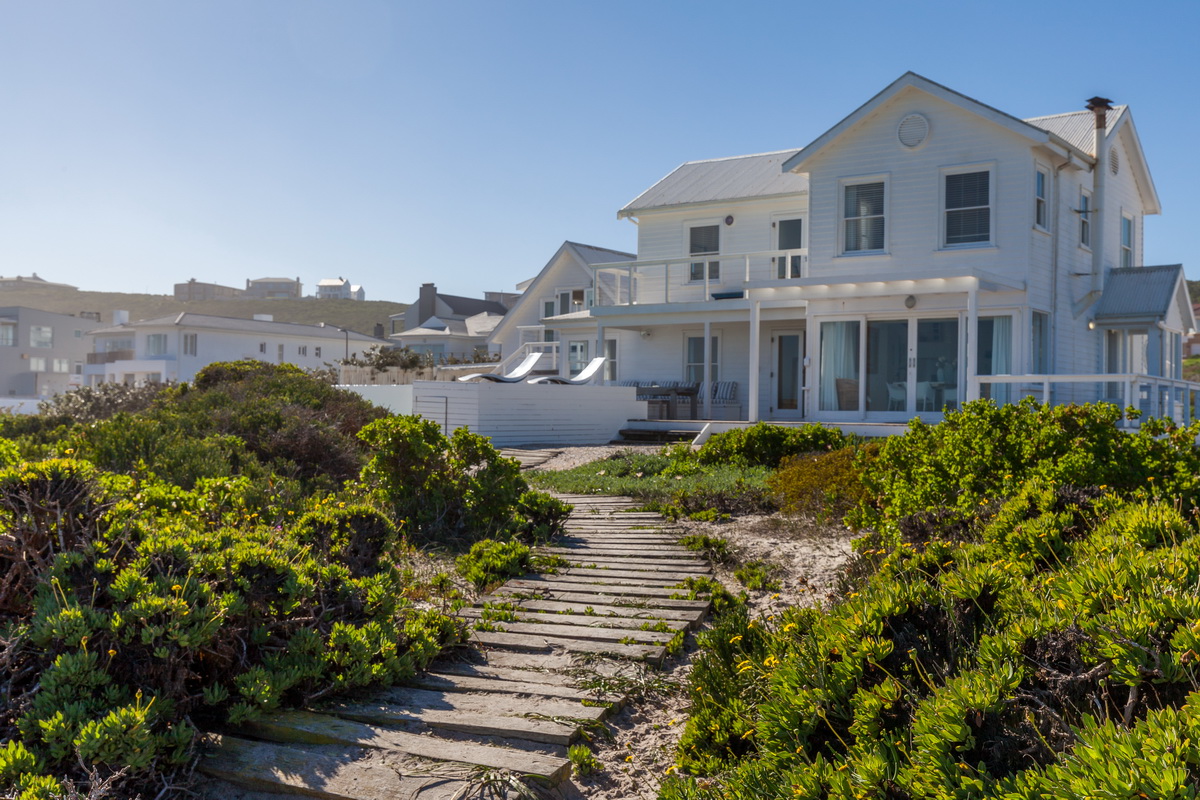 Pearl Bay