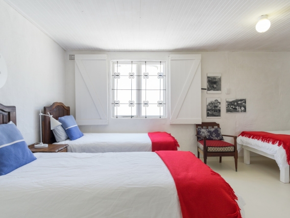 Rooisee Beach Cottage