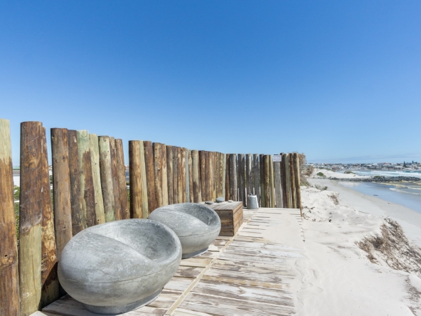 Rooisee Beach Cottage