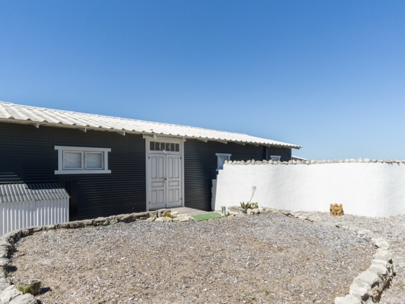 Rooisee Beach Cottage