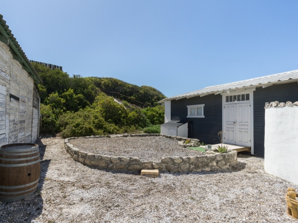 Rooisee Beach Cottage