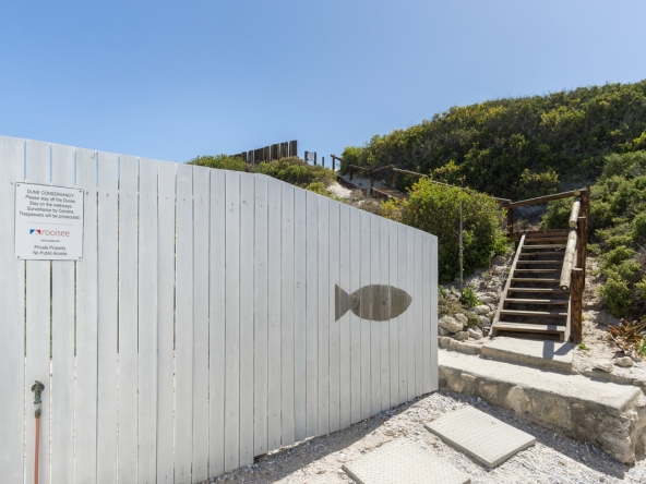 Rooisee Beach Cottage