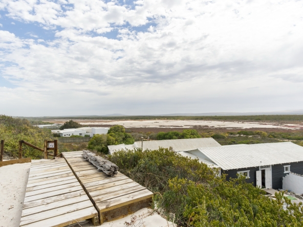 Rooisee Beach Cottage