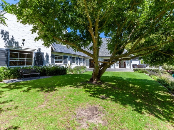 111 Suffolk AS 2019