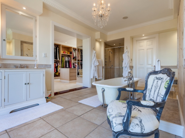 Longvale Manor AS 2023_ 120