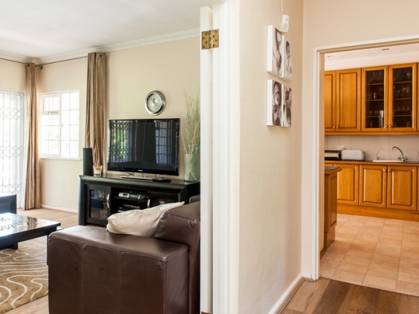 015 5 Rodgers Avenue AS 2013