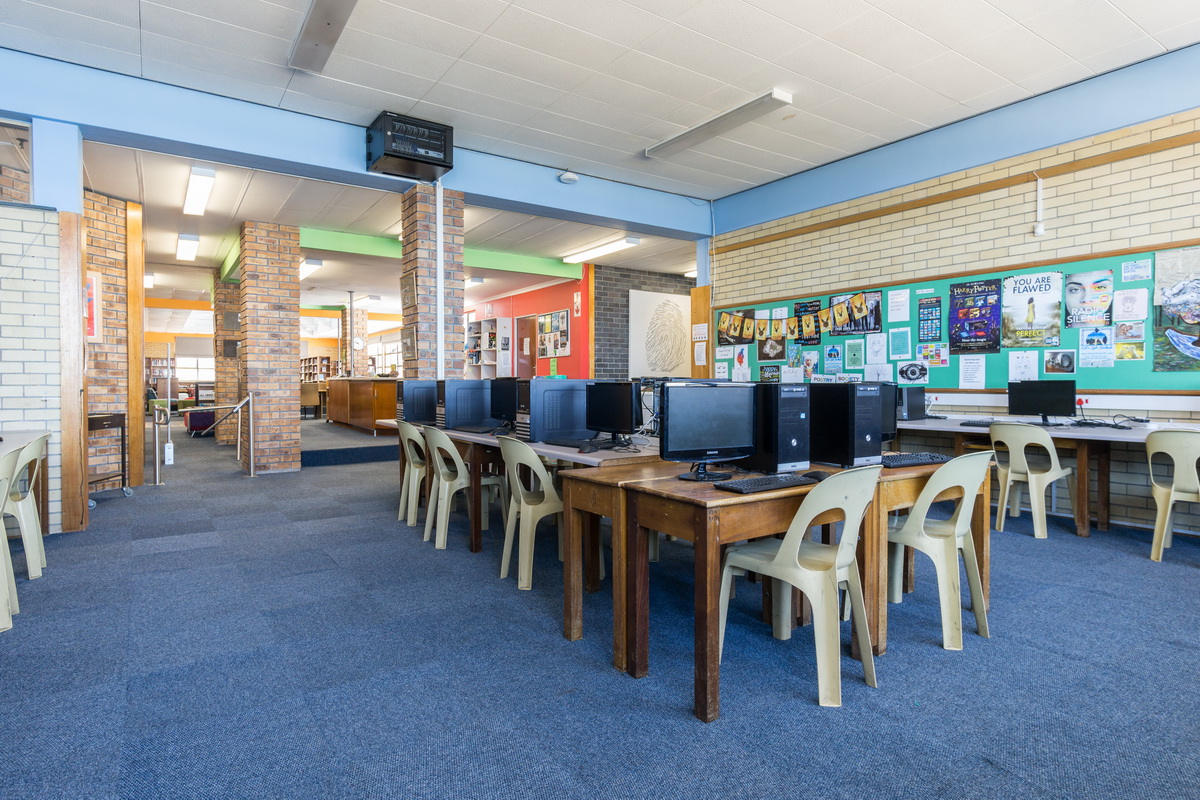 Camps Bay High School