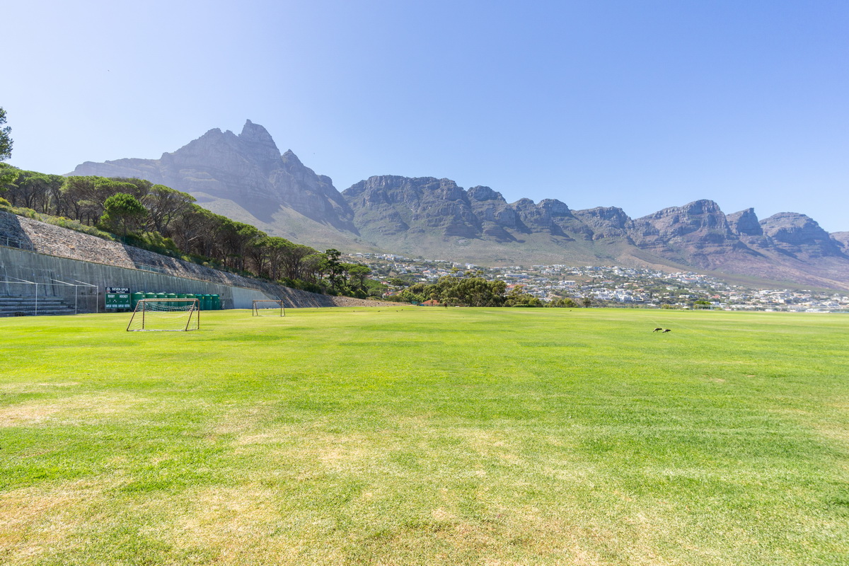 Camps Bay High School