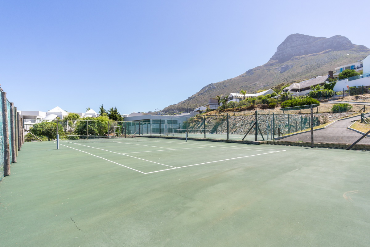 Camps Bay High School