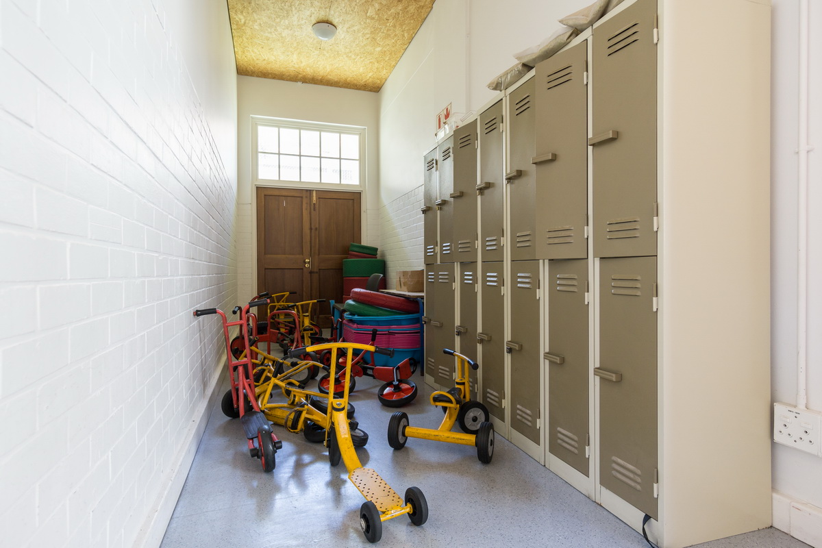 French Junior School