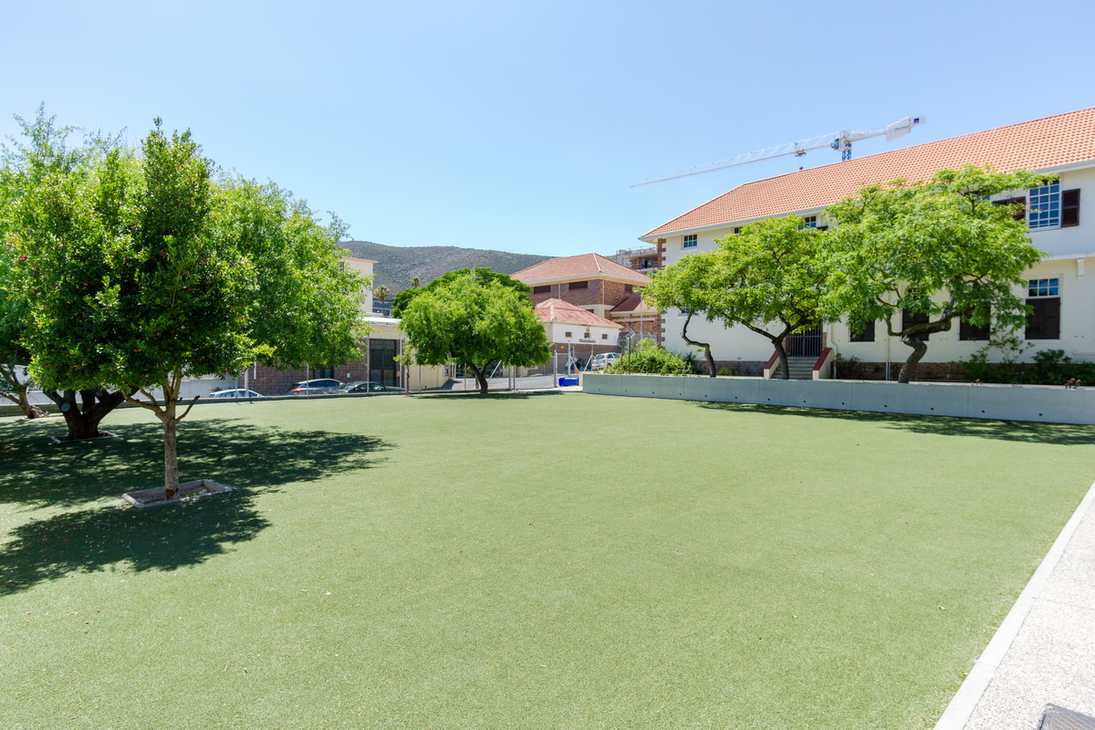 French Junior School