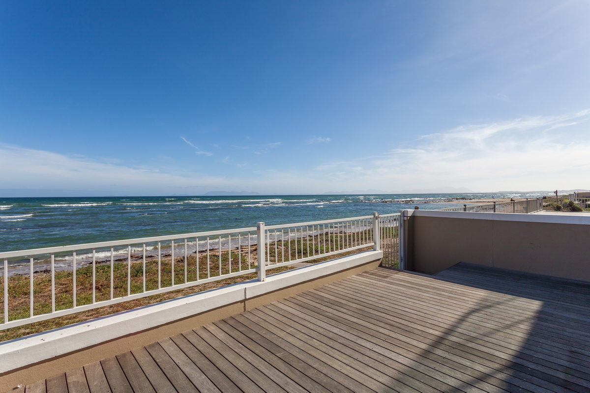 Serene View, Gordon's Bay Amazing Spaces Locations