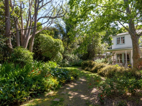 004 Gumbee Lodge AS 2019