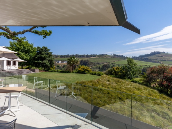 030 Louisvale Wines AS 2019
