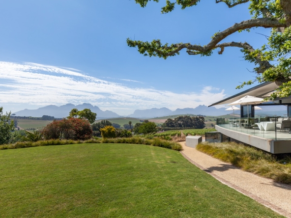 045 Louisvale Wines AS 2019