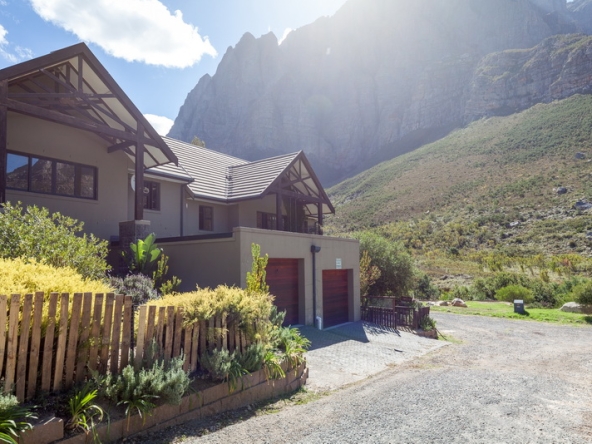069 Du Kloof AS 2021