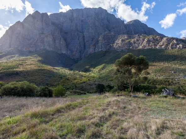 100 Du Kloof AS 2021