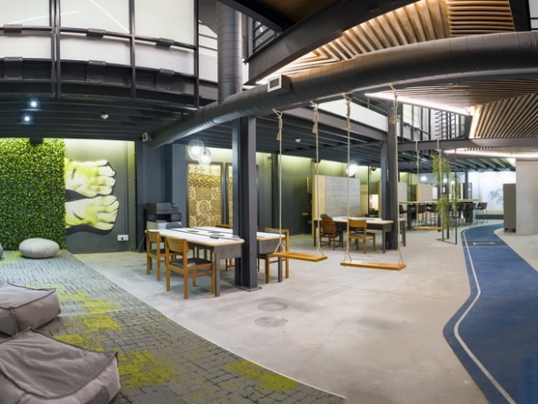 040 Asem House AS 2021