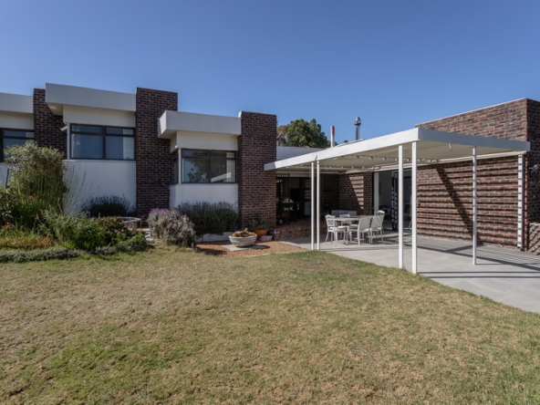 002 Kloof AS 2023