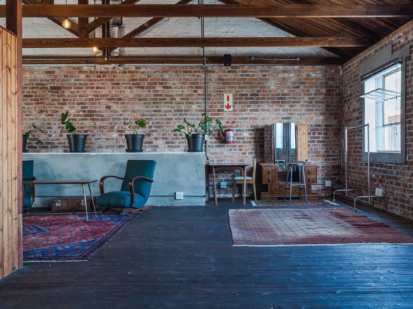 Six Love AS 2023- 04