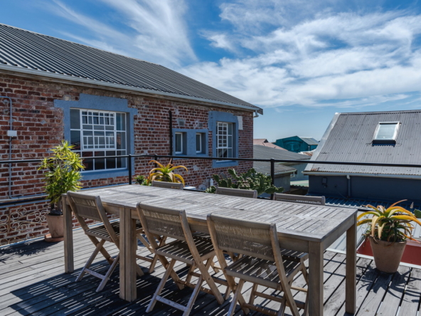 Six Love AS 2023- 30