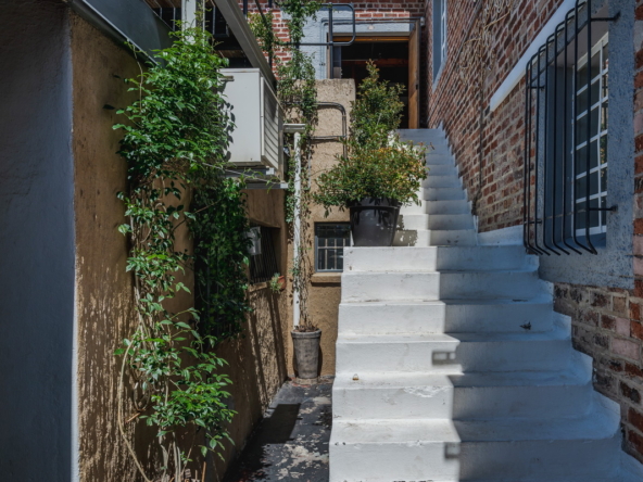 Six Love AS 2023- 34