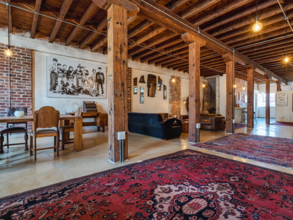 Six Love AS 2023- 49