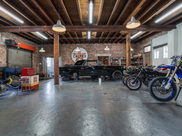 Six Love AS 2023- 61