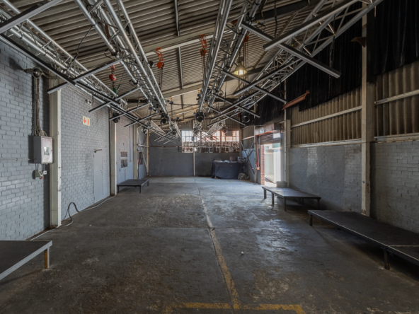 Alley-9