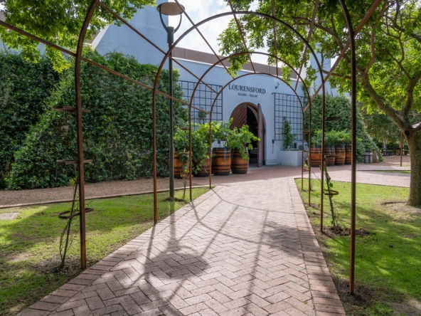 030 Lourensford Cellar AS 2023