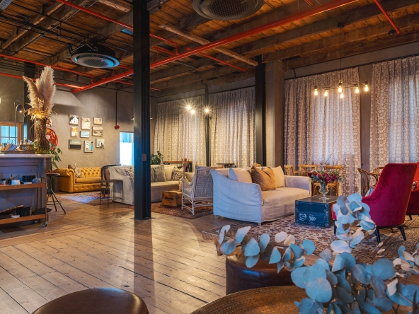 Queens Whiskey Lounge AS 2024- 025