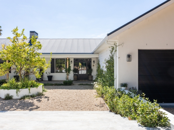 080 Cathedral Farmhouse AS 2026