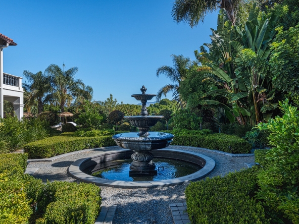 Fountains AS 2025-084