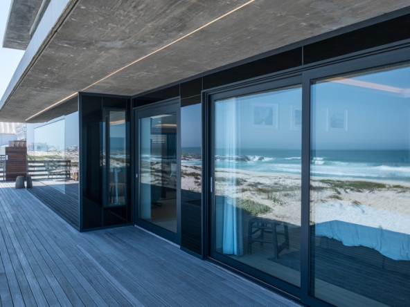 011 Life's a View AS 2025
