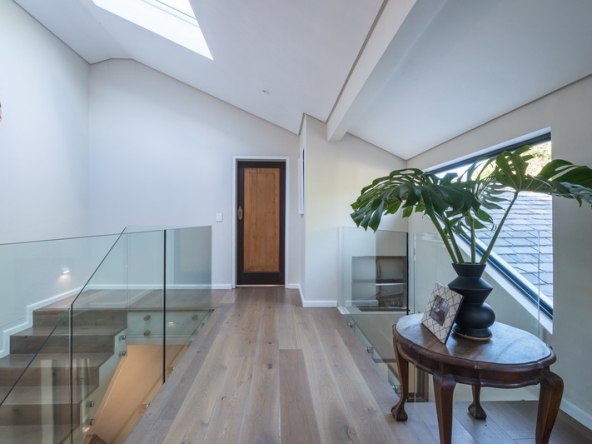 012 Sliding Doors AS 2025