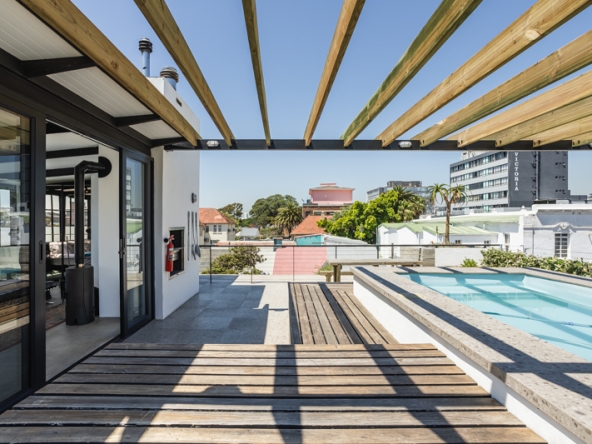 Skunkworks Pool Studio AS 2025- 006