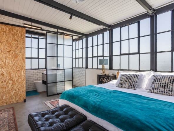 Skunkworks Pool Studio AS 2025- 012