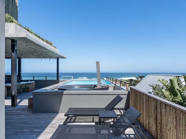 Sea and Summit AS 2025- 001