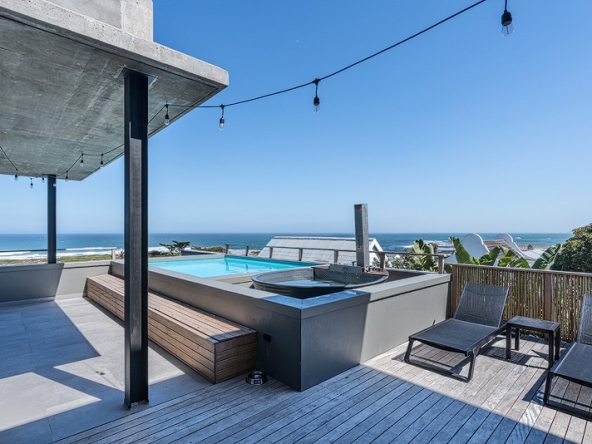 Sea and Summit AS 2025- 002