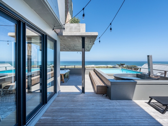 Sea and Summit AS 2025- 011