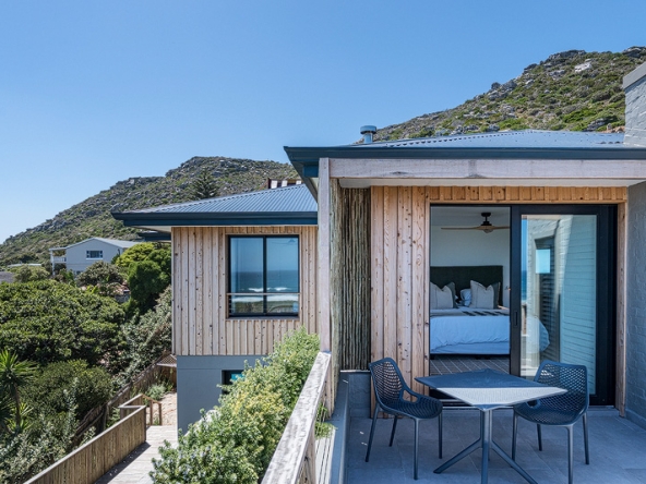 Sea and Summit AS 2025- 015