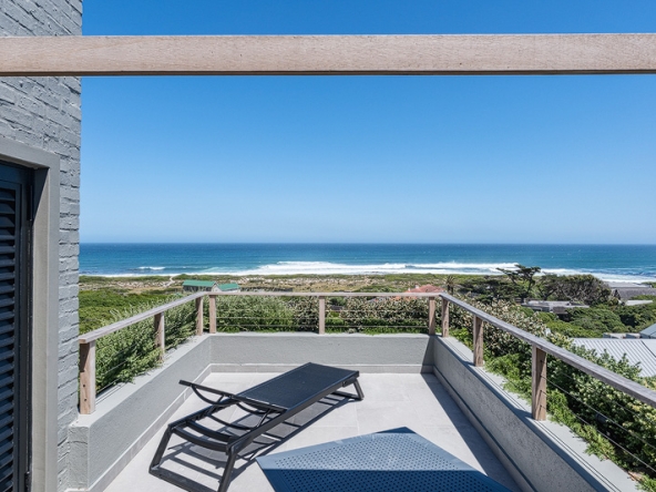 Sea and Summit AS 2025- 016