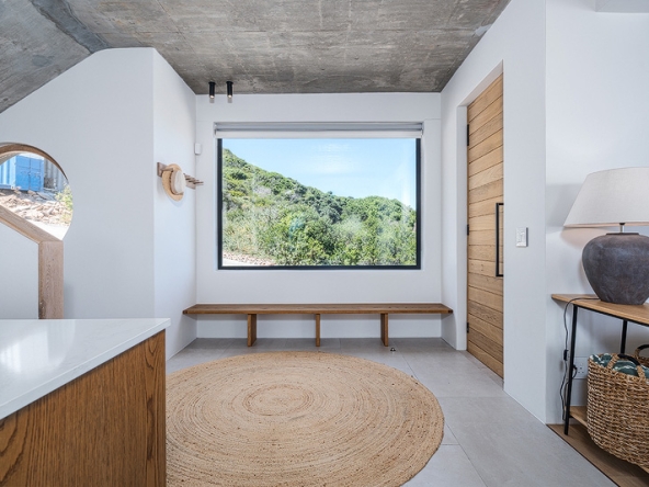 Sea and Summit AS 2025- 040