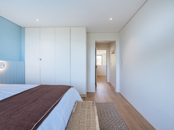 Sea and Summit AS 2025- 043